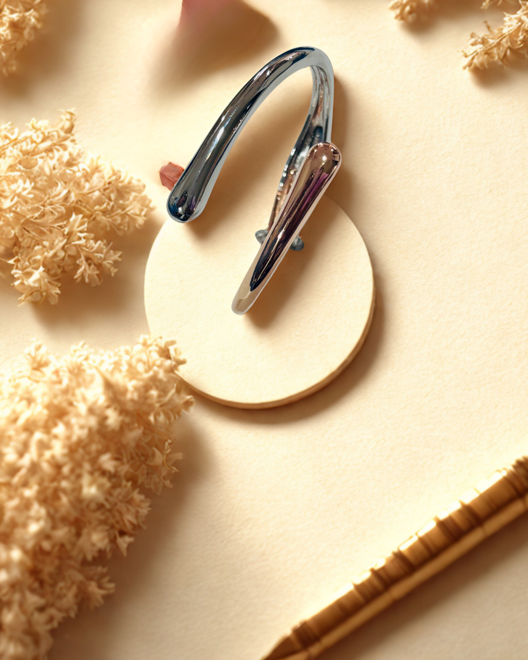 Duo Flow Cuff Bracelet's open-ended