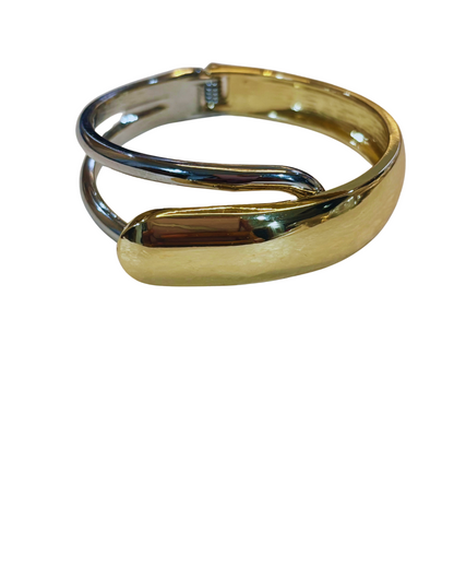 Fusion Curve Cuff Bold Bracelet