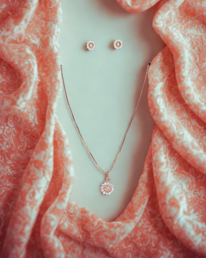 Sunbloom Sparkle Pendant Set