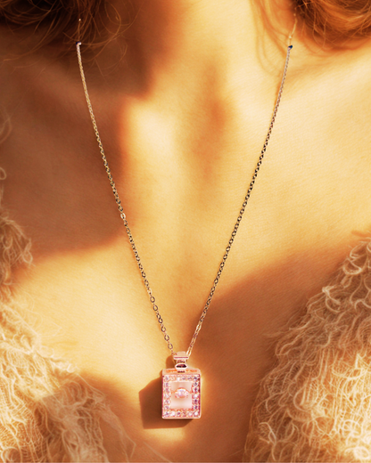Glam Essence Pendant Necklace