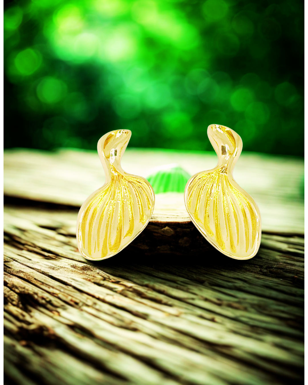 Gold-Plated Leaf Twis Koreant Earring