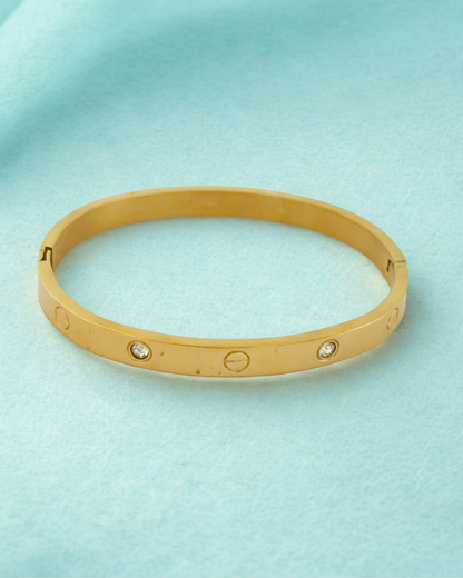 Classic Screw-Design Gold-Plated Korean Bracelet