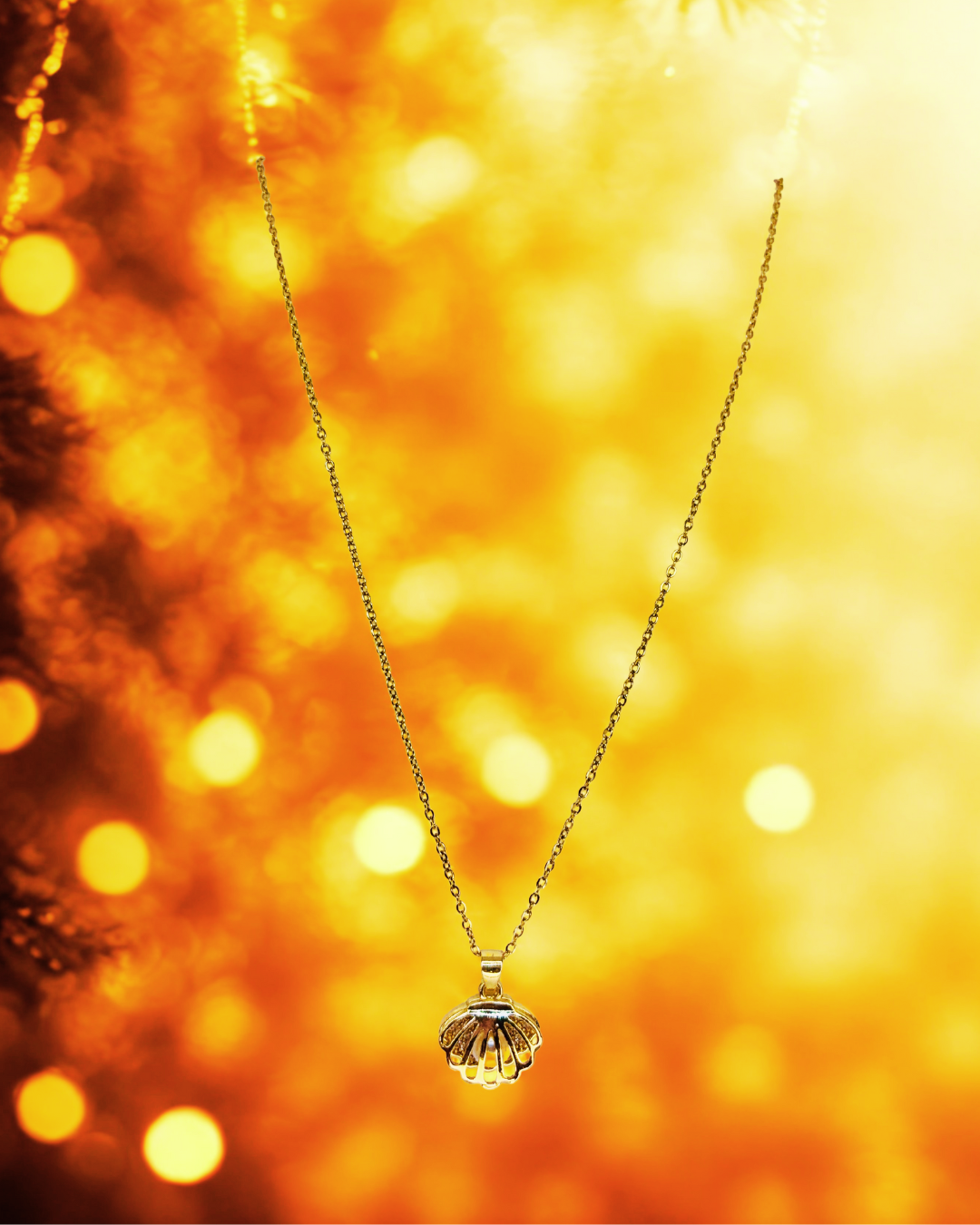 Golden Shell Pendant Korean Necklace