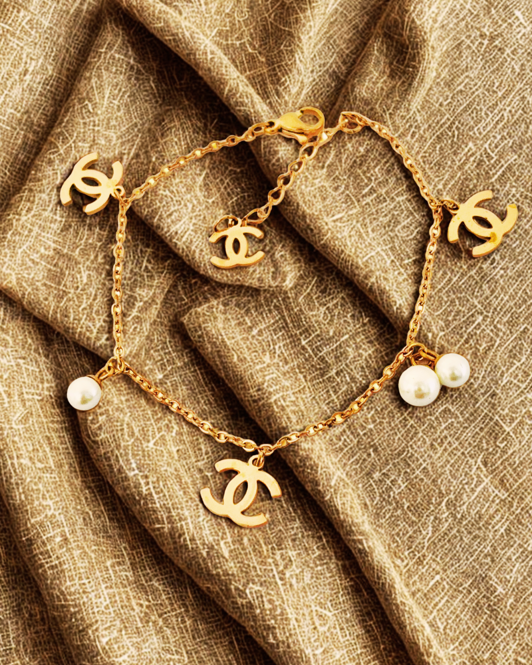 Gold-Plated Logo Charm Korean Bracelet with Pearls
