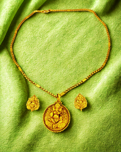 Antique Ganesh Pendant Temple Necklace Set
