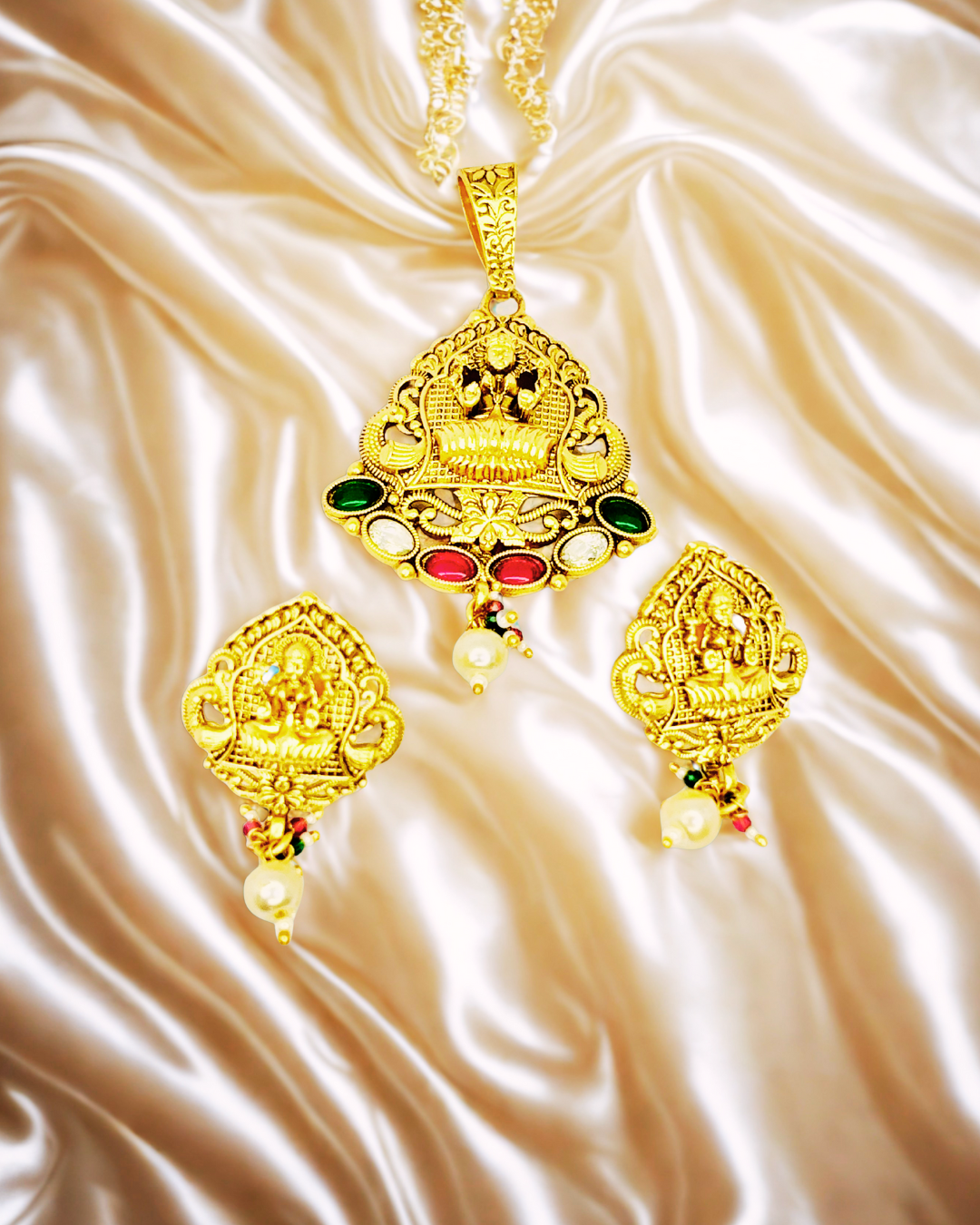 Lakshmi Antique Gold-Plated Pendant Temple Set