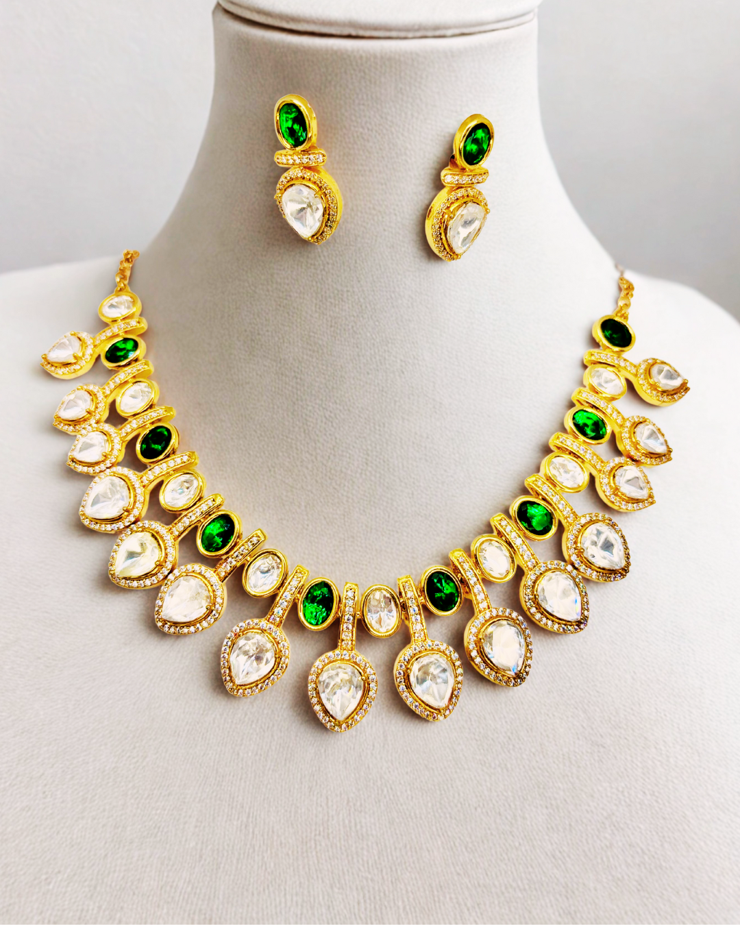 Emerald Royale Kundan Set