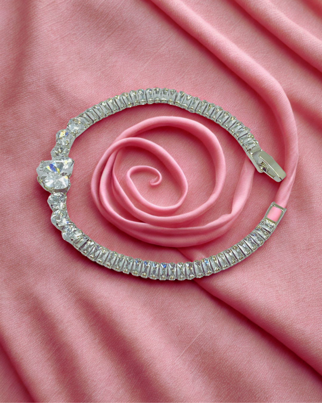 Heart Solitaire Tennis Bracelet