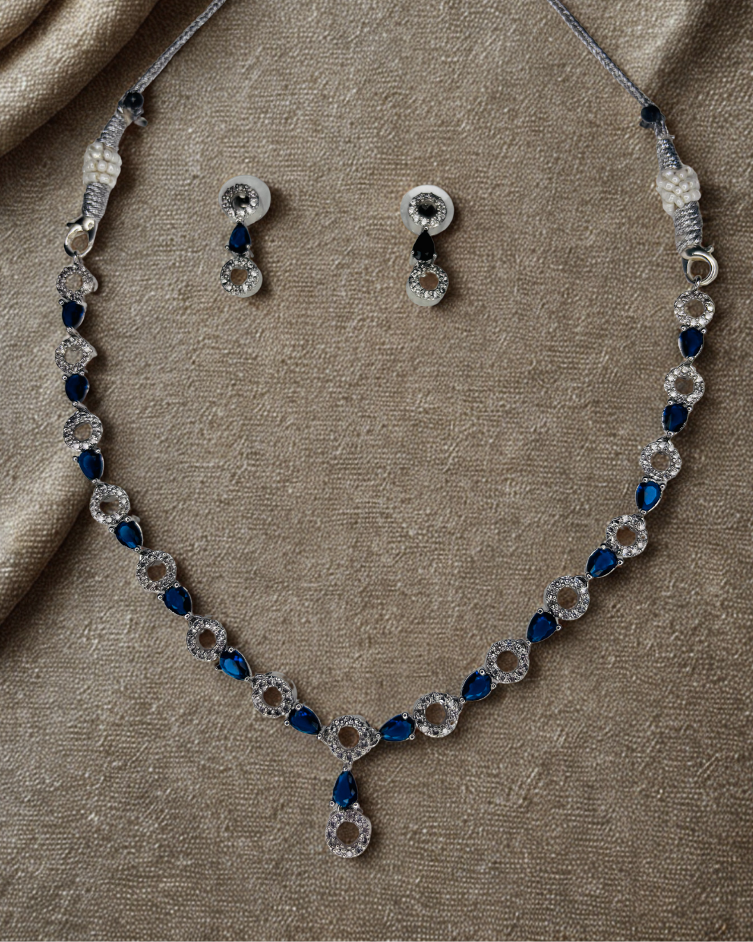 Elegant Black Teardrop AD Necklace Set