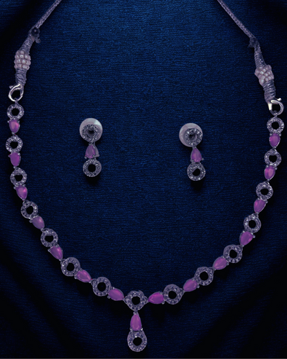 Elegant Black Teardrop AD Necklace Set