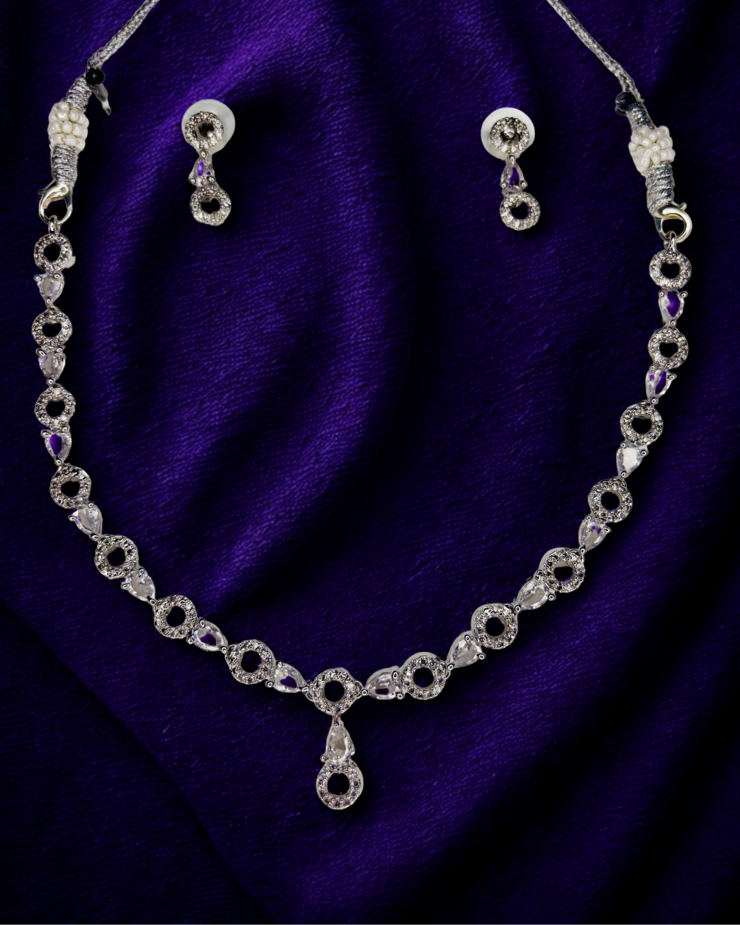 Elegant Black Teardrop AD Necklace Set