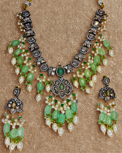 Royal Emerald Kundan Chand Haar Set