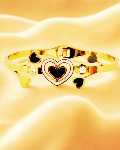 Gold-Plated Heart Charm bracelet