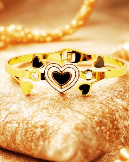 Gold-Plated Heart Charm bracelet