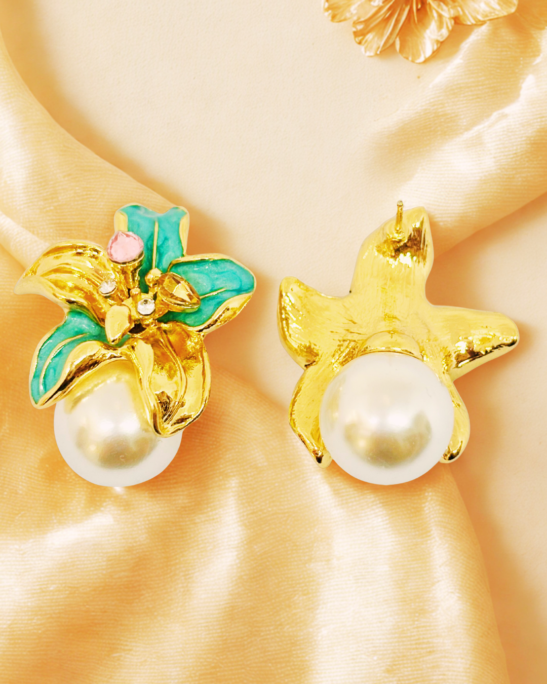 Golden Lily Pearl Stud Earrings