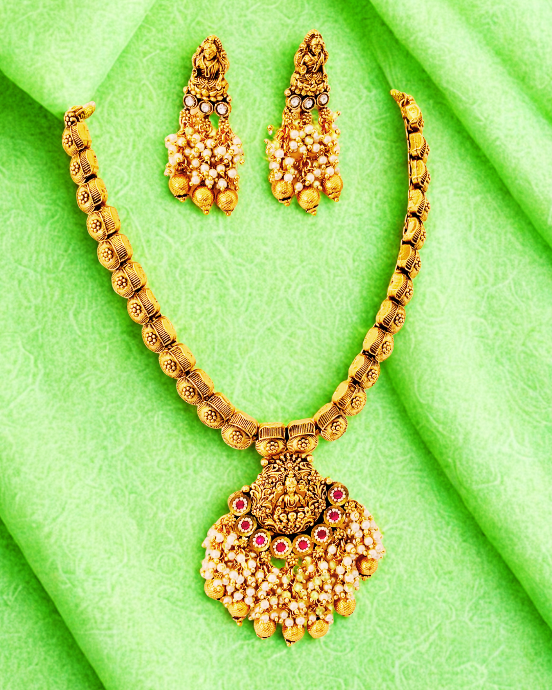 Lakshmi Splendor Temple Set