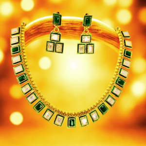 Emerald Prism Kundan Set