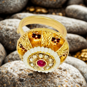 Antique Dome Pear Kundan Ring