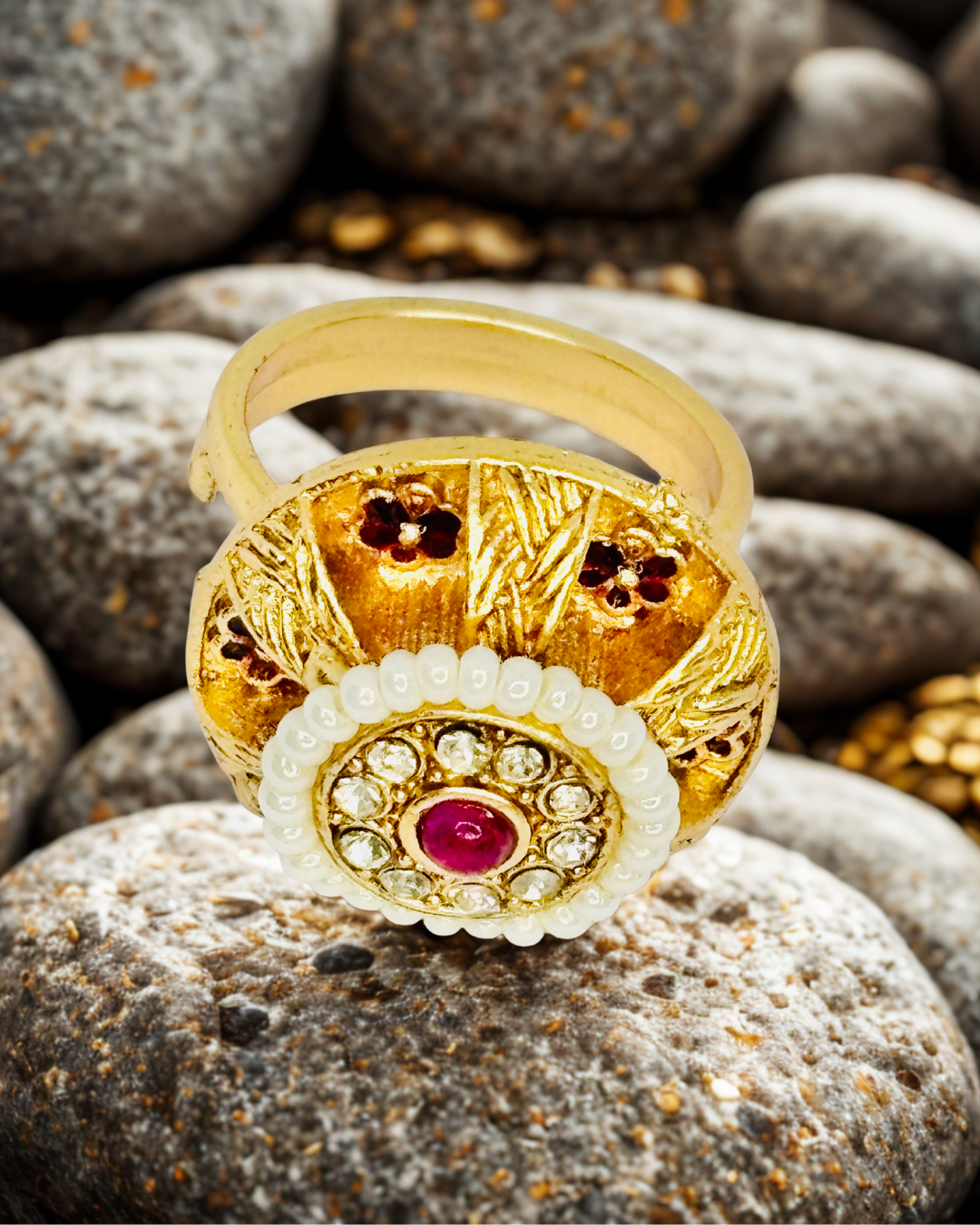 Antique Dome Pear Kundan Ring