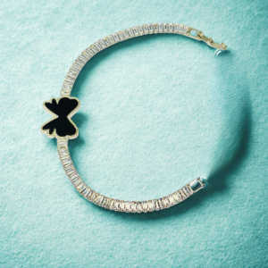 Elegant Bow Charm Crystal Bracelet
